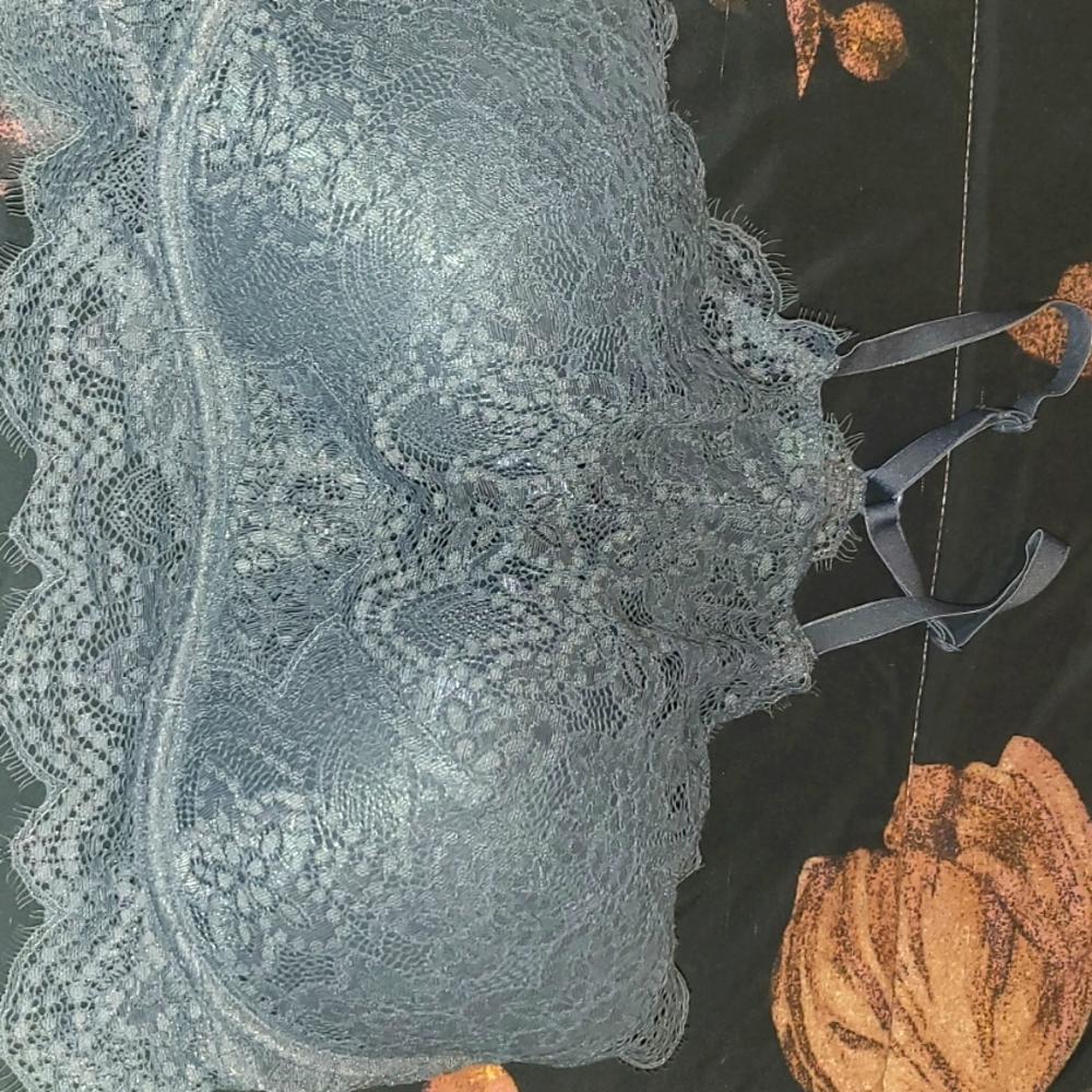 Victoria Secret's PINK Eyelash lace high neck push up bralette